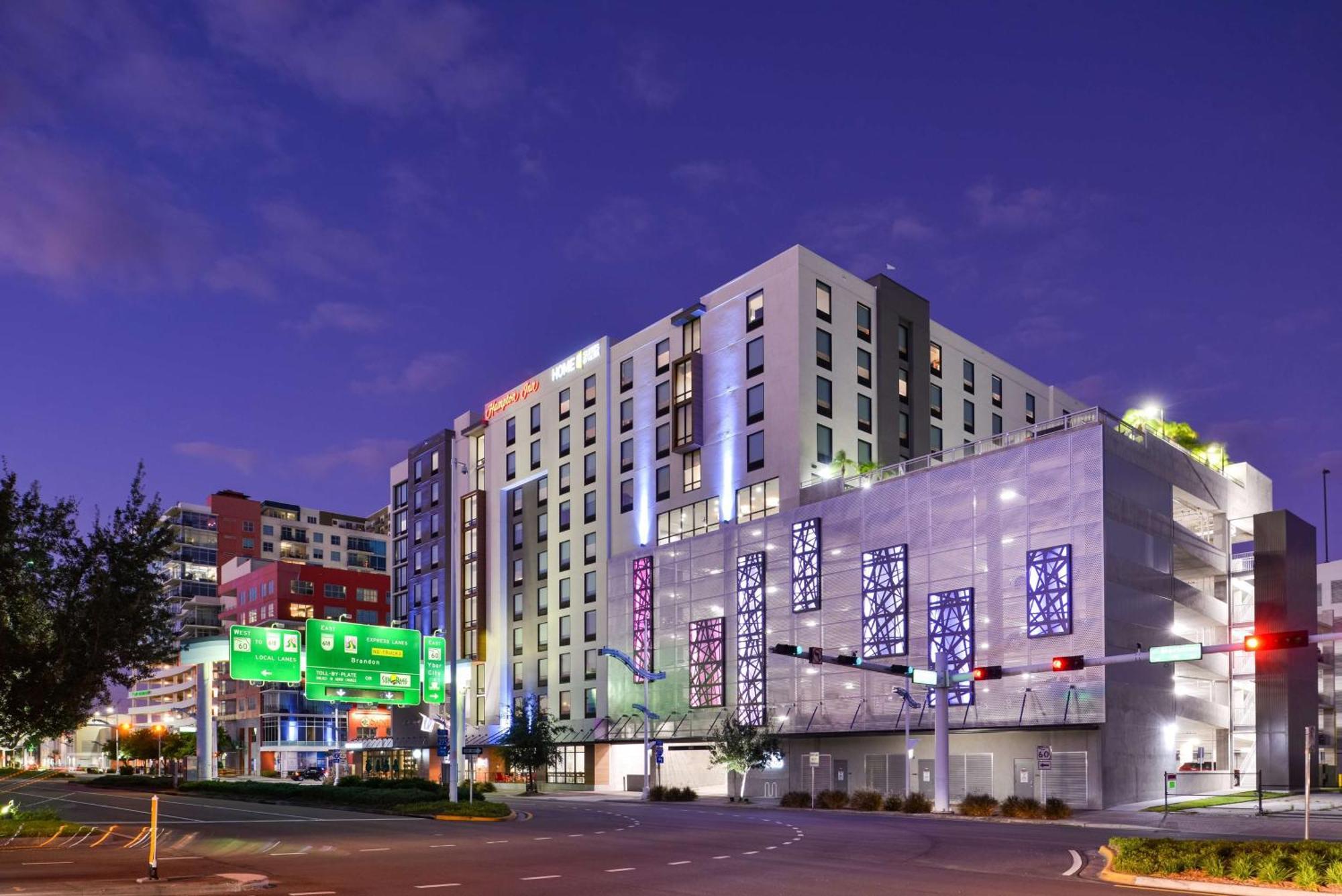 โฮม2 สวีท บาย ฮิลตัน แทมปา ดาวน์ทาวน์ ชาแนล ดิสตริก Hotel ภายนอก รูปภาพ